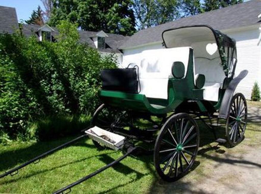 Domaine Les Boises Lee Farm S.A Bed & Breakfast Stanstead Екстериор снимка