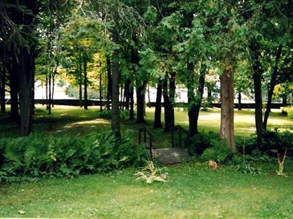 Domaine Les Boises Lee Farm S.A Bed & Breakfast Stanstead Екстериор снимка