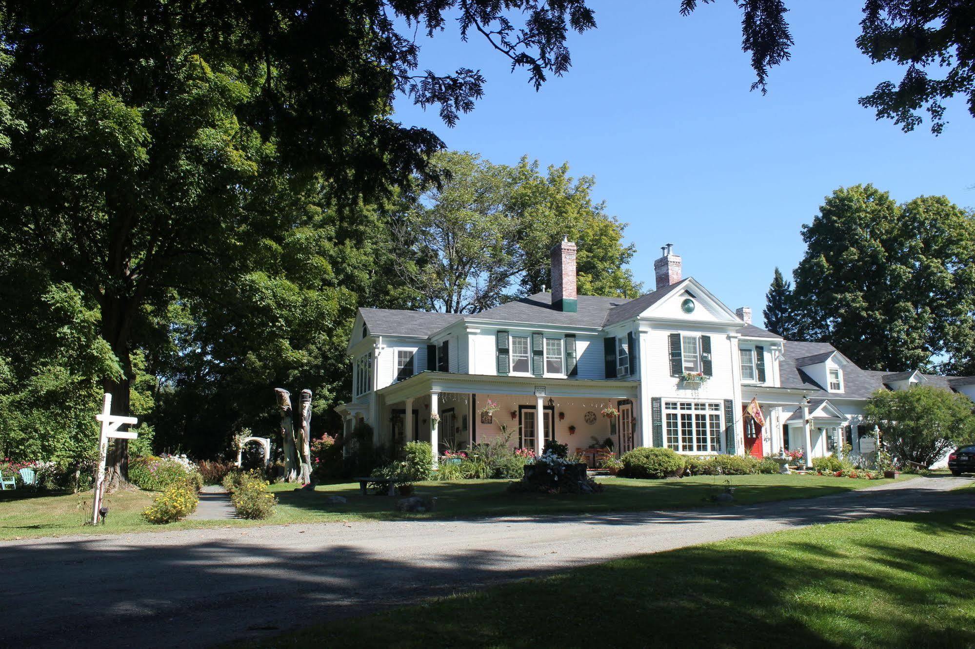 Domaine Les Boises Lee Farm S.A Bed & Breakfast Stanstead Екстериор снимка