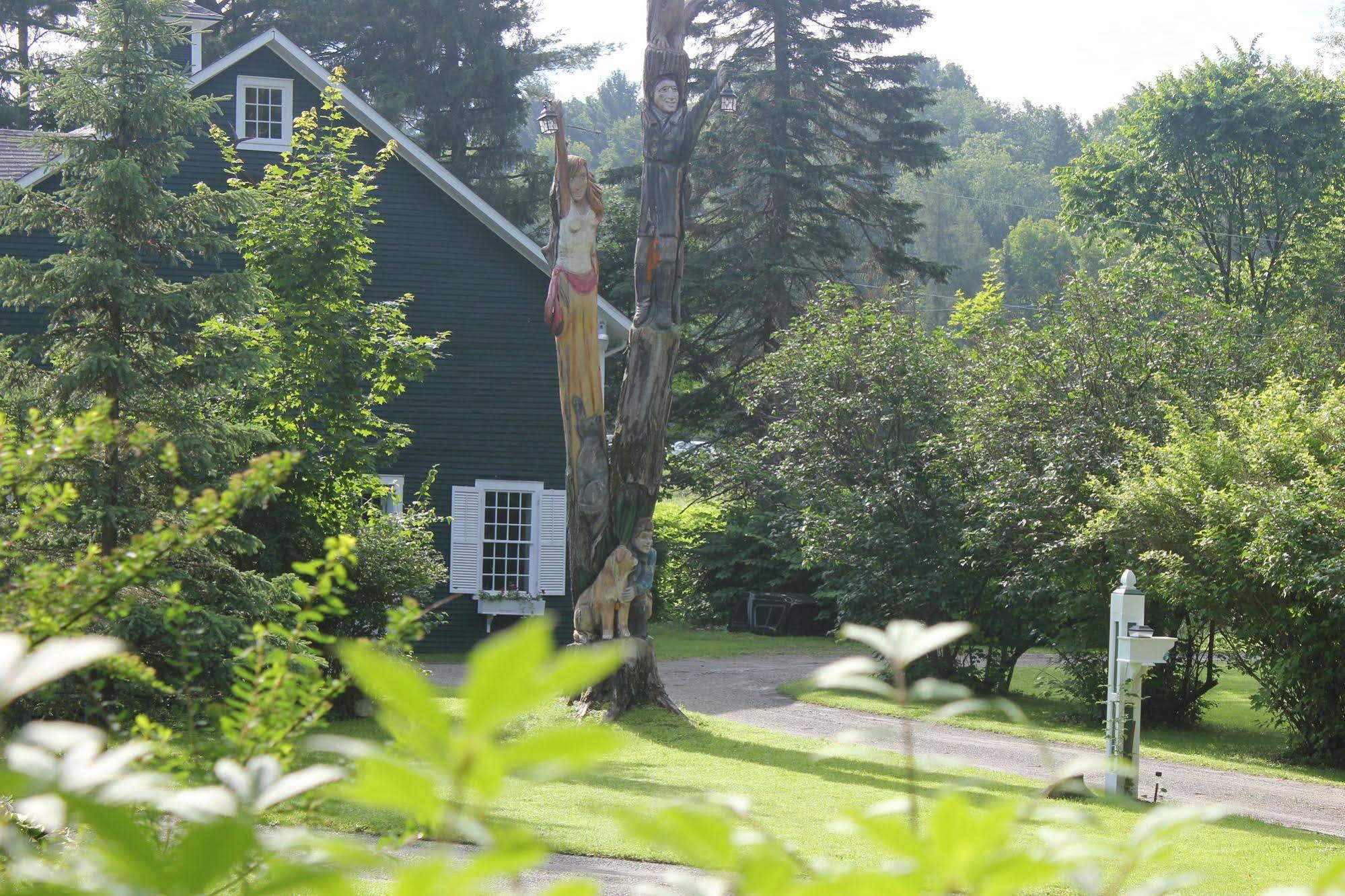 Domaine Les Boises Lee Farm S.A Bed & Breakfast Stanstead Екстериор снимка