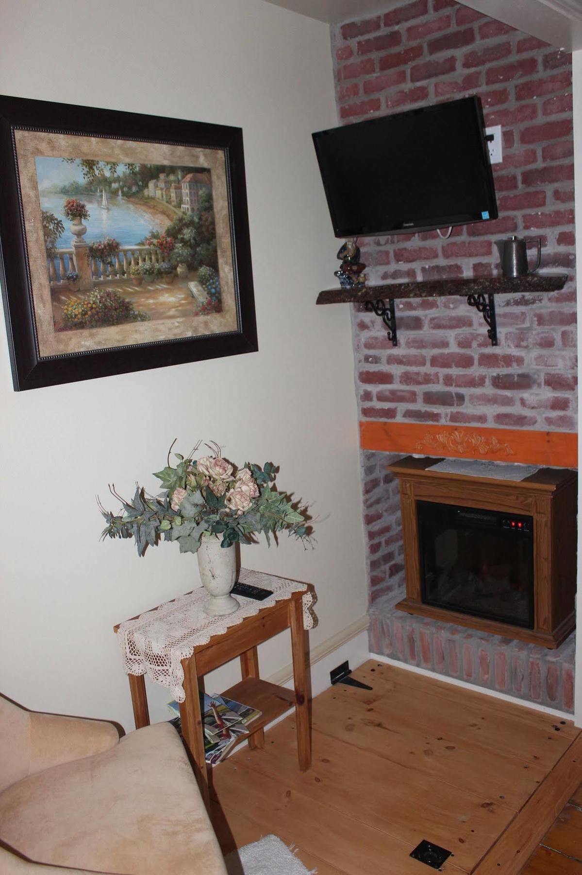 Domaine Les Boises Lee Farm S.A Bed & Breakfast Stanstead Екстериор снимка